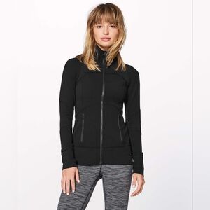 Lululemon Contour Jacket Color Black Size 8 W4ALAS full Zip Closure Zip Pockets